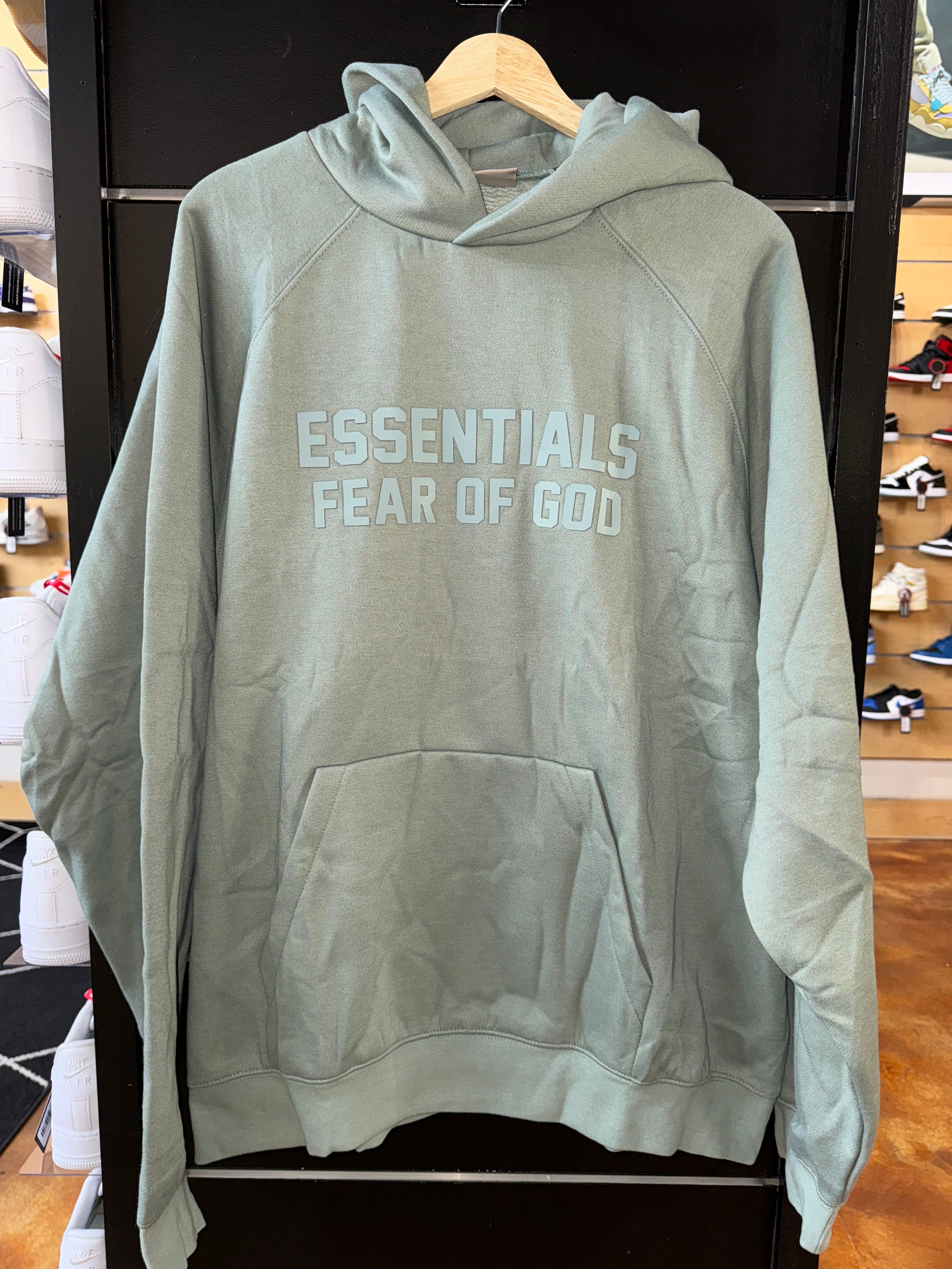 ESSENTIALS HOODIE SYCAMORE